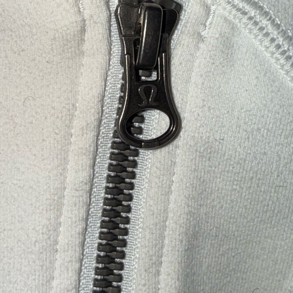 Lululemon Precision Jacket - Picture 2 of 7